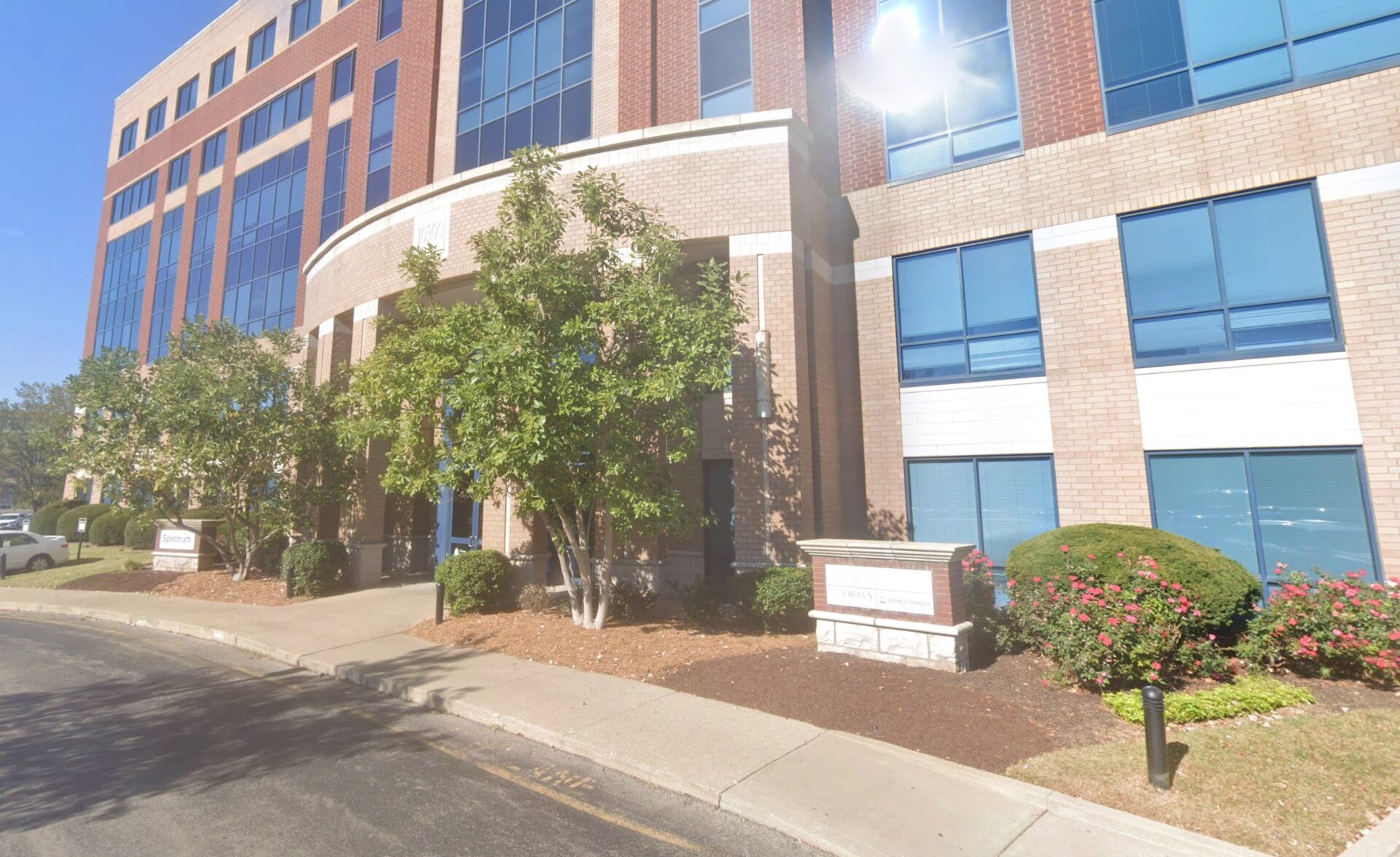Modern office building with landscaping in louisville for marketing agency